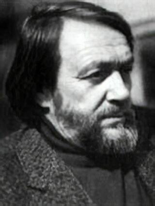 Радий Петрович Погодин (1925–1993) – советский писатель, художник, поэт, сценарист, лауреат многих российских и международных премий.