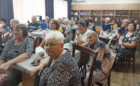 "Театр и время" - литературно-театральная гостиная с постановкой по мотивам пьесы А. Котляр